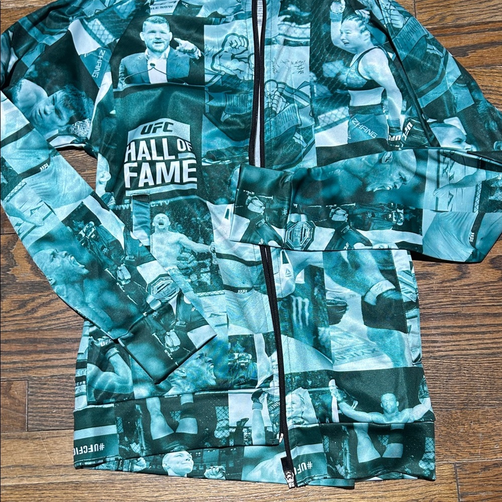 UFC Teal Graphic Zip Jacket - Picture 2 of 3